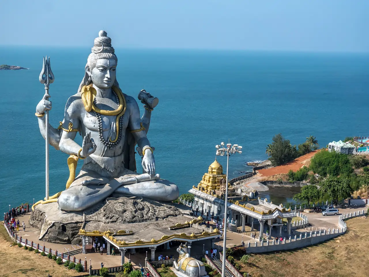 Gokarna Taxi Service - Car Rental And Outstation Cab Booking