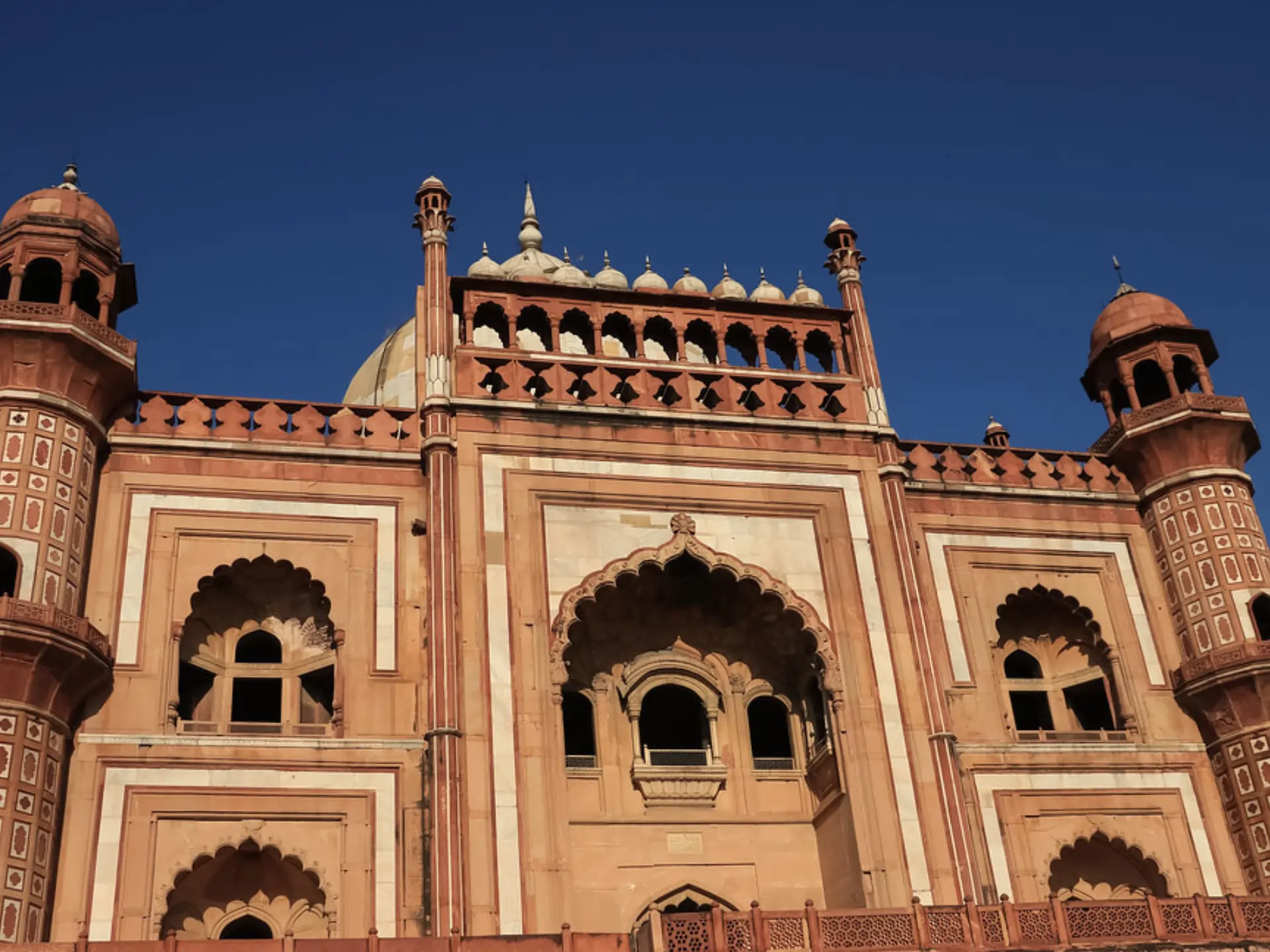 Rohtak Taxi Service - Car Rental And Outstation Cab Booking